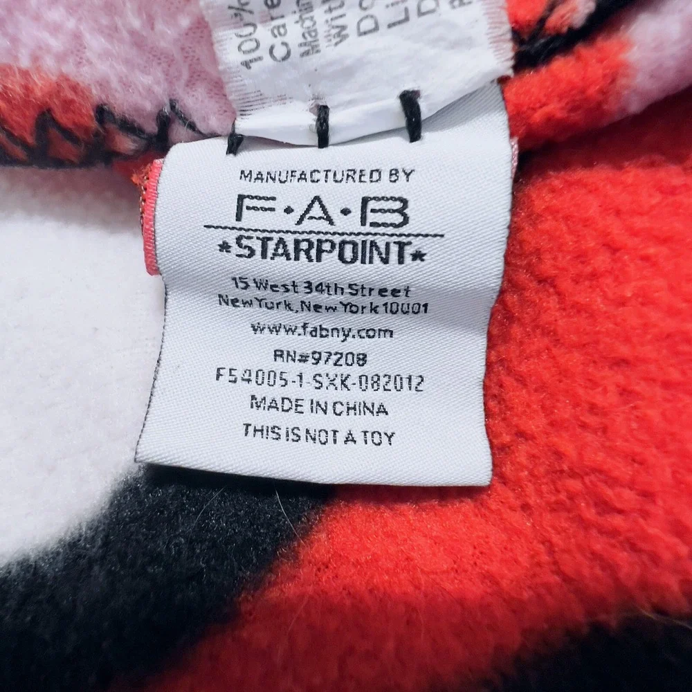 Hello Kitty Blanket by‎ Sanrio Fleece Valentines Hearts 34x51 inches Vintage